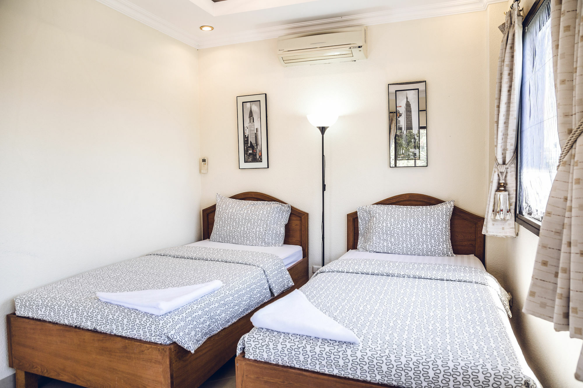 Pattaya Holiday Villas Bang Lamung Zewnętrze zdjęcie