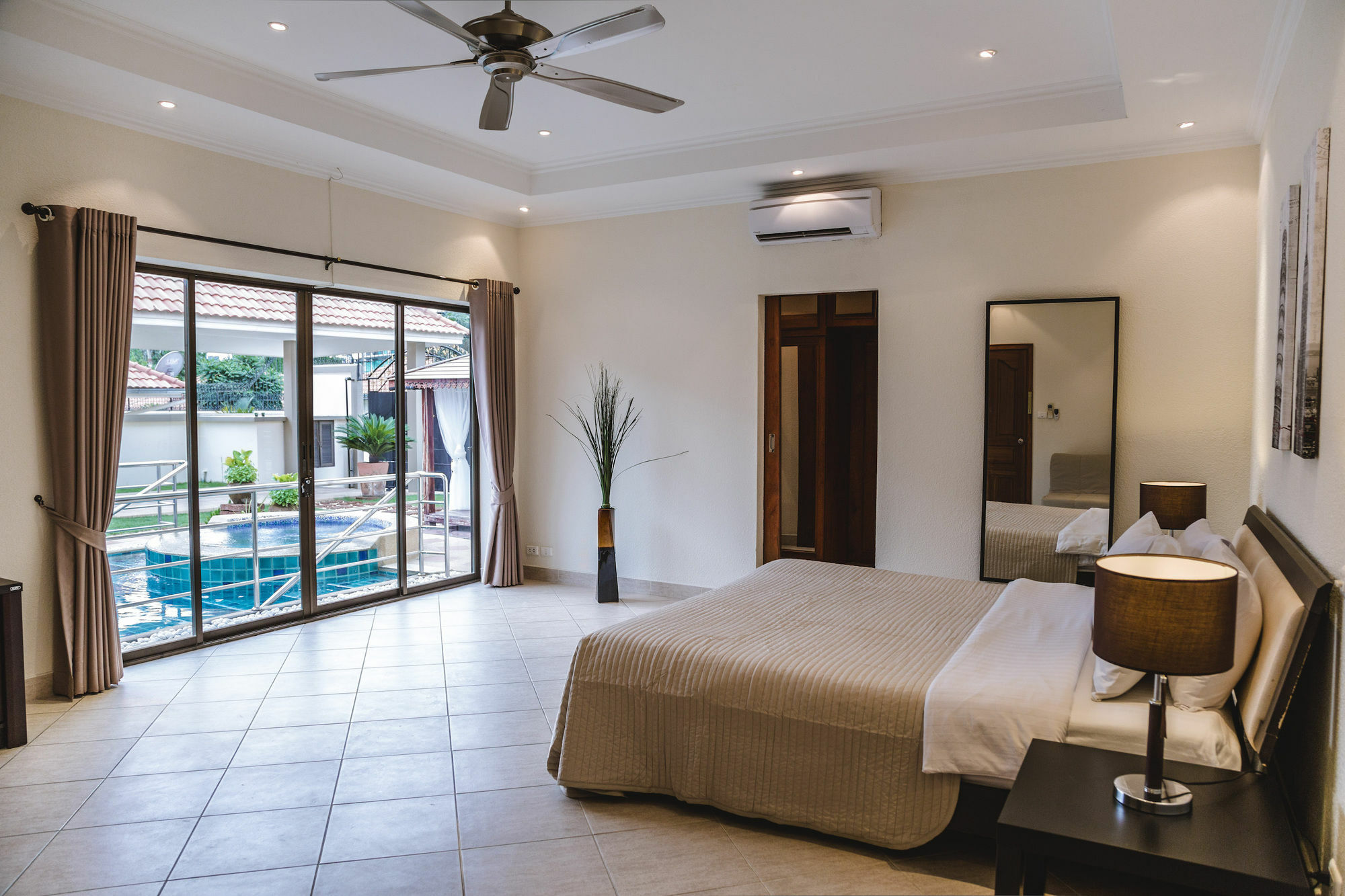 Pattaya Holiday Villas Bang Lamung Zewnętrze zdjęcie
